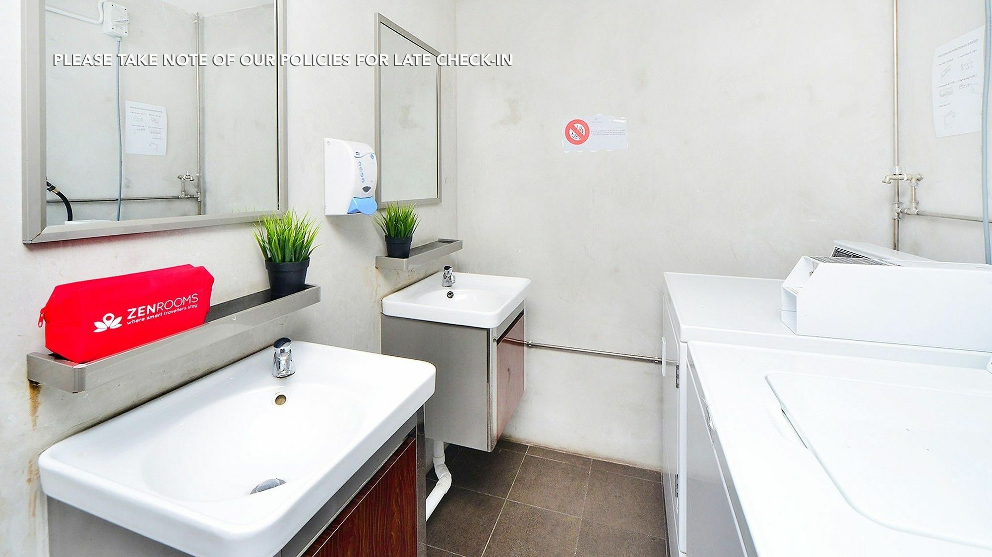 Zen Hostel Farrer Park Singapore Exterior photo